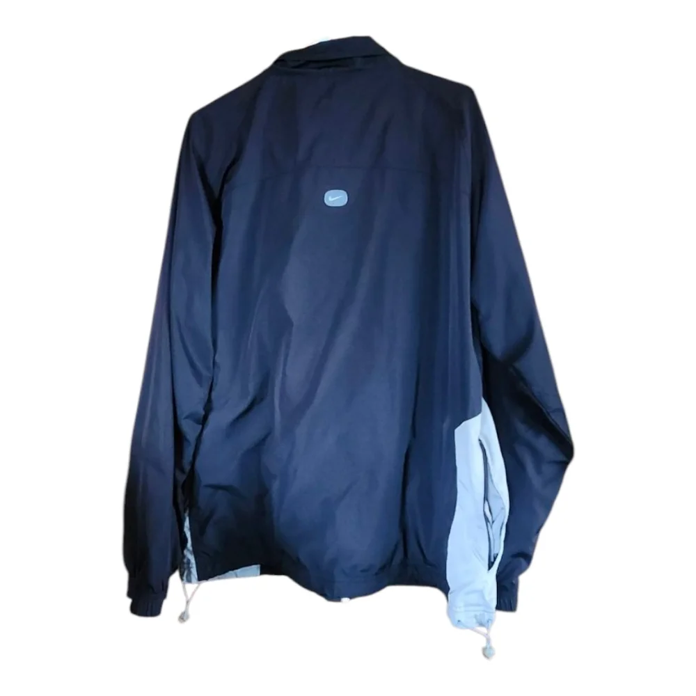 VINTAGE Nike Grey Tag Windbreaker Boxy 90s Oversized Fit (See Measurements) - Picture 4 of 10